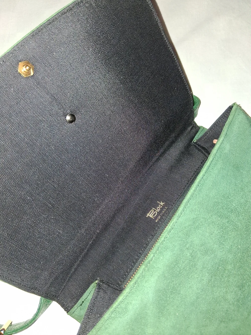 N/A stylish green